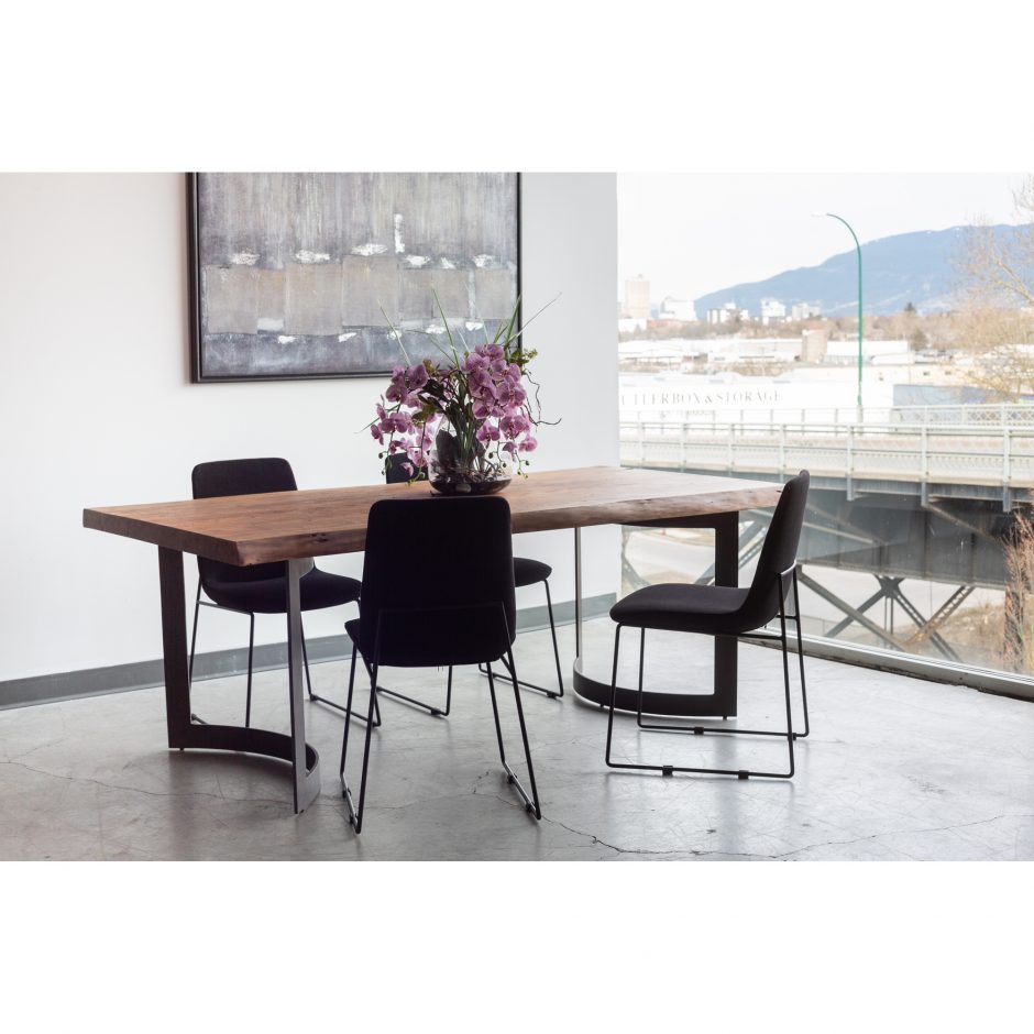 Moes, Bent Dining Table Extra Small