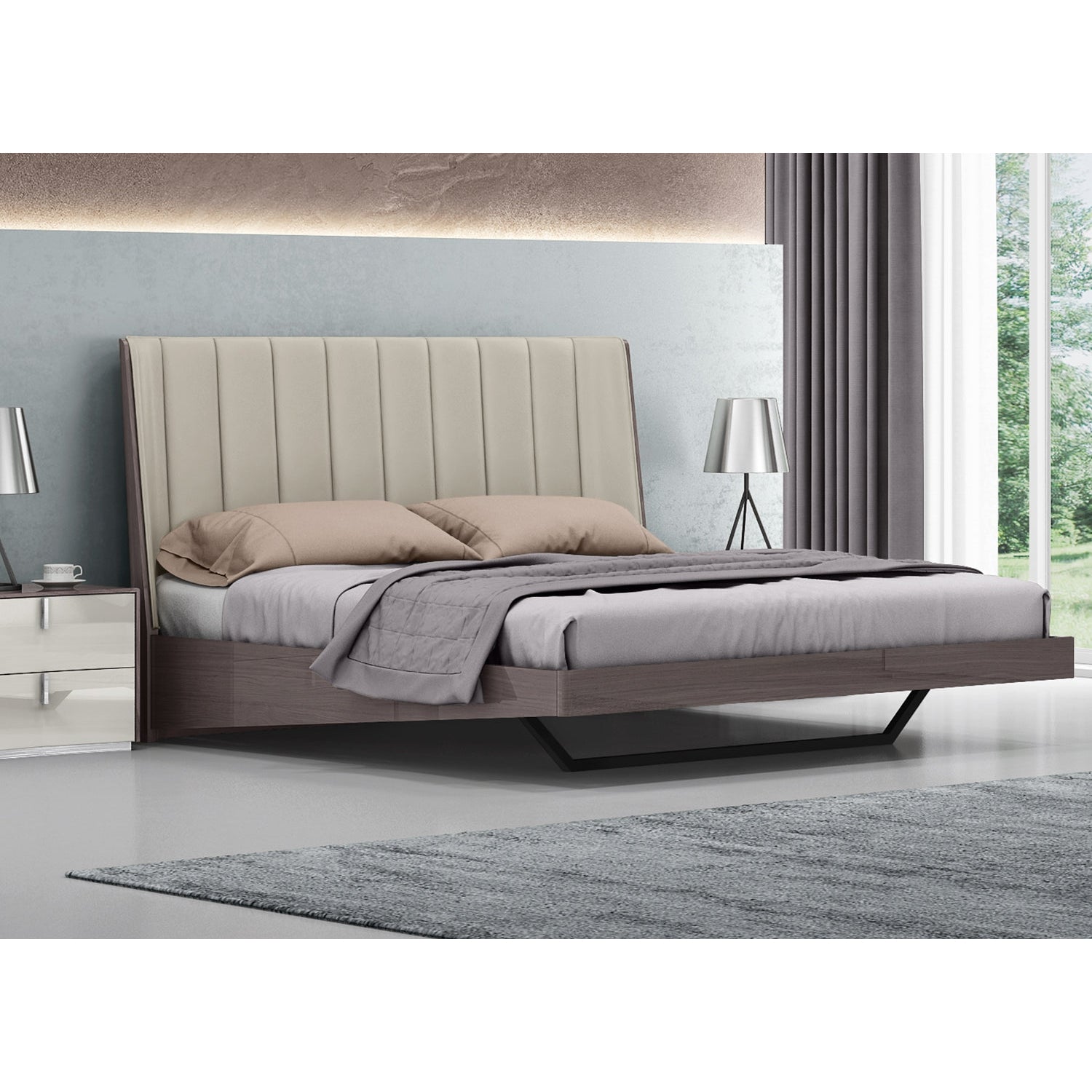 Whiteline Modern Living, Berlin Bed