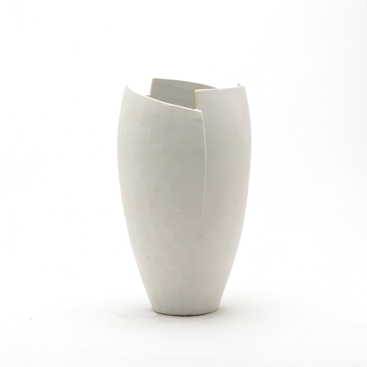 Sonder, Birch Bark Porcelain Vase in Matte White