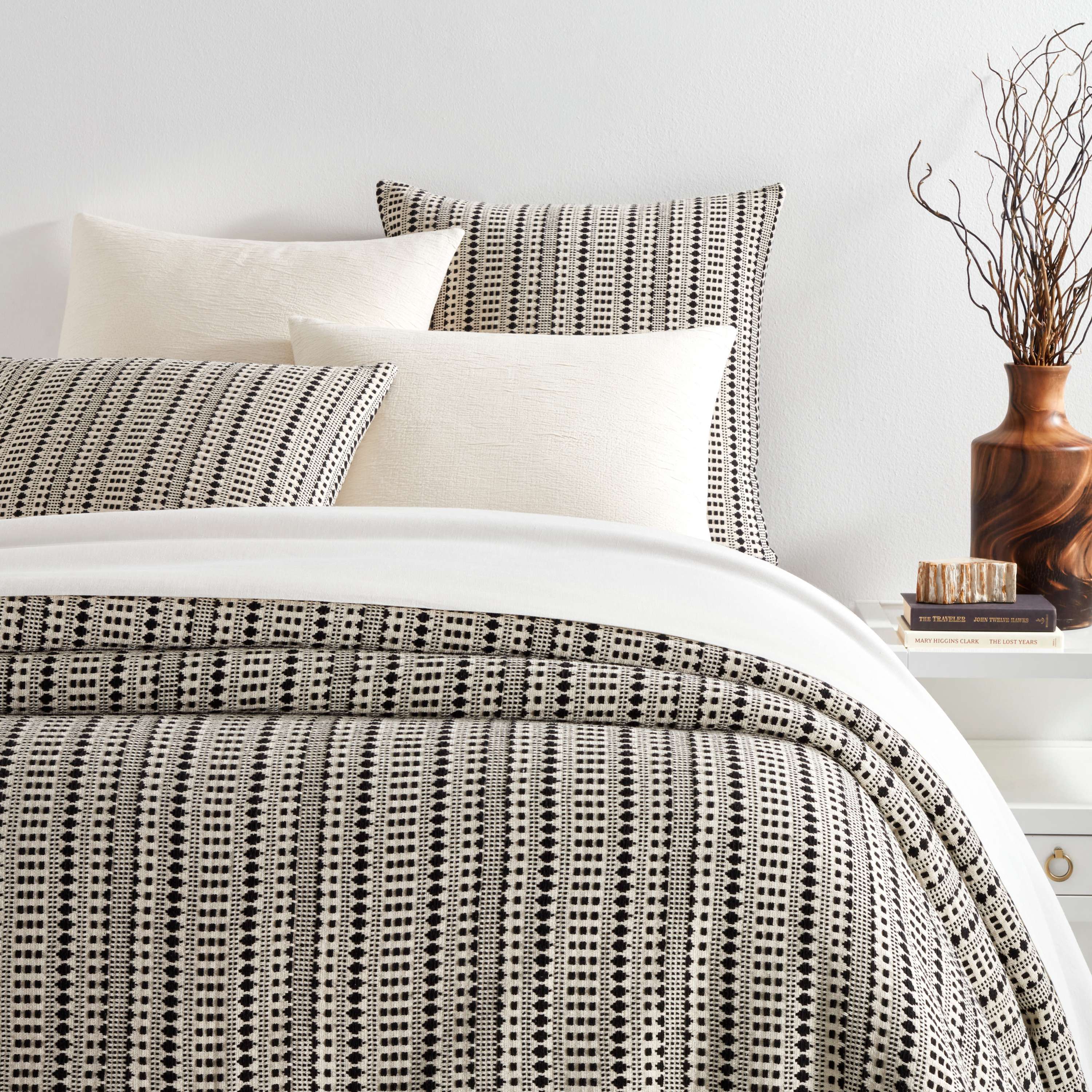 Annie Selke, Fira Jacquard Black Coverlet