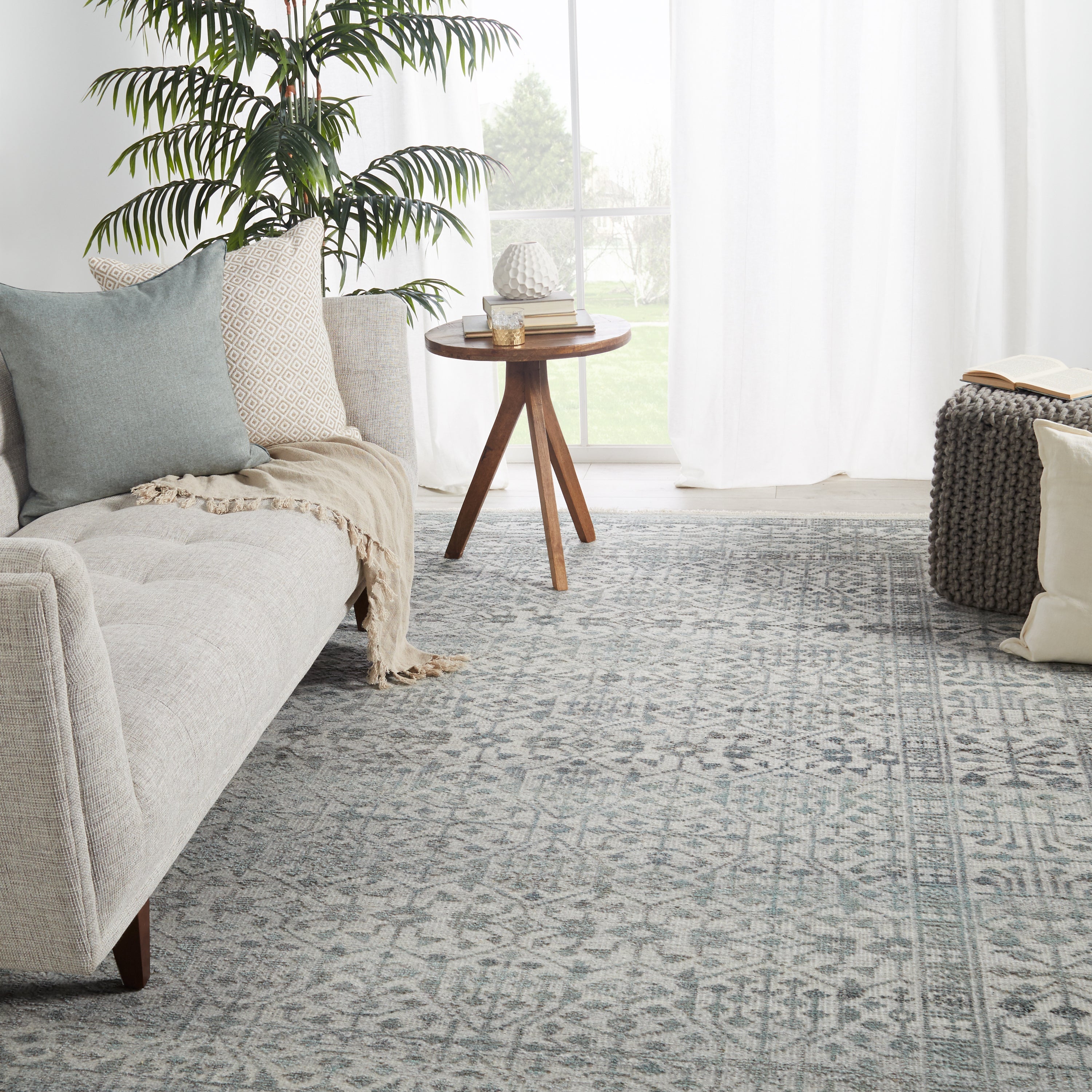 Jaipur Living, Gaia - Gray / Light Blue Rug